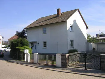 Das Kanzleihaus von Steuerberater Bernd Kneib in Darmstadt-Eberstadt